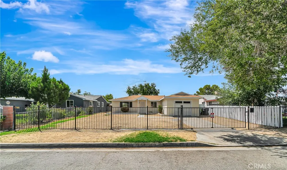 45351 Kingtree Lancaster, CA 93534
