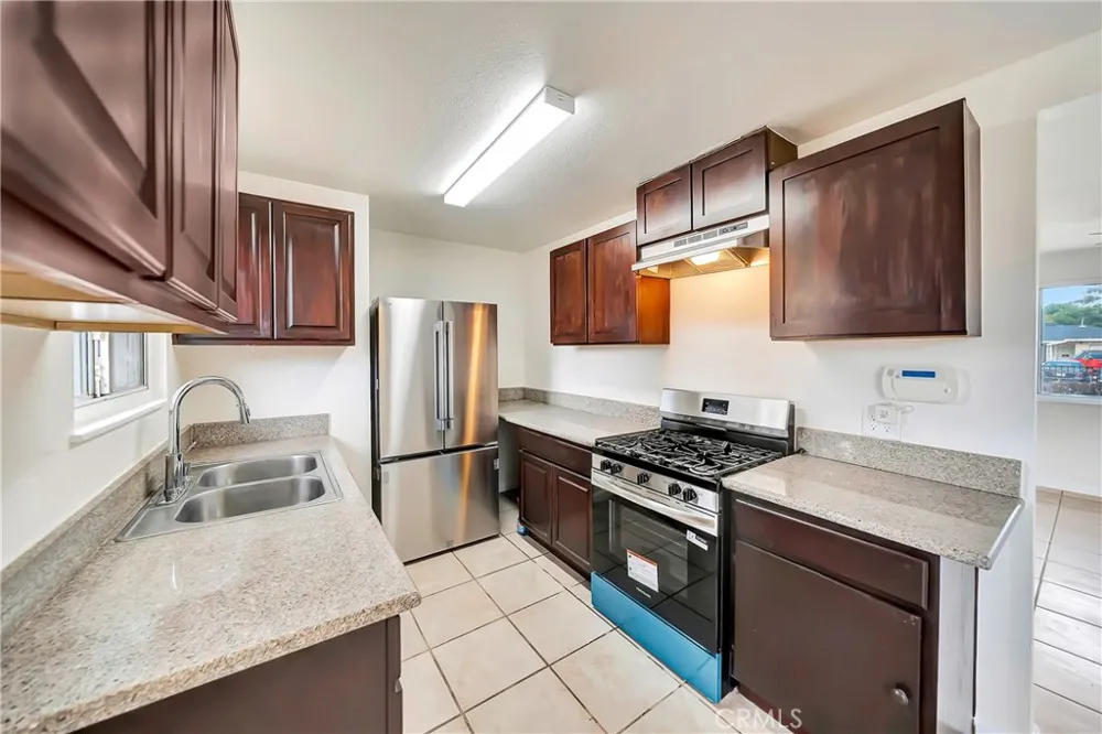 45351 Kingtree Lancaster, CA 93534