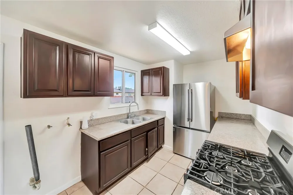 45351 Kingtree Lancaster, CA 93534