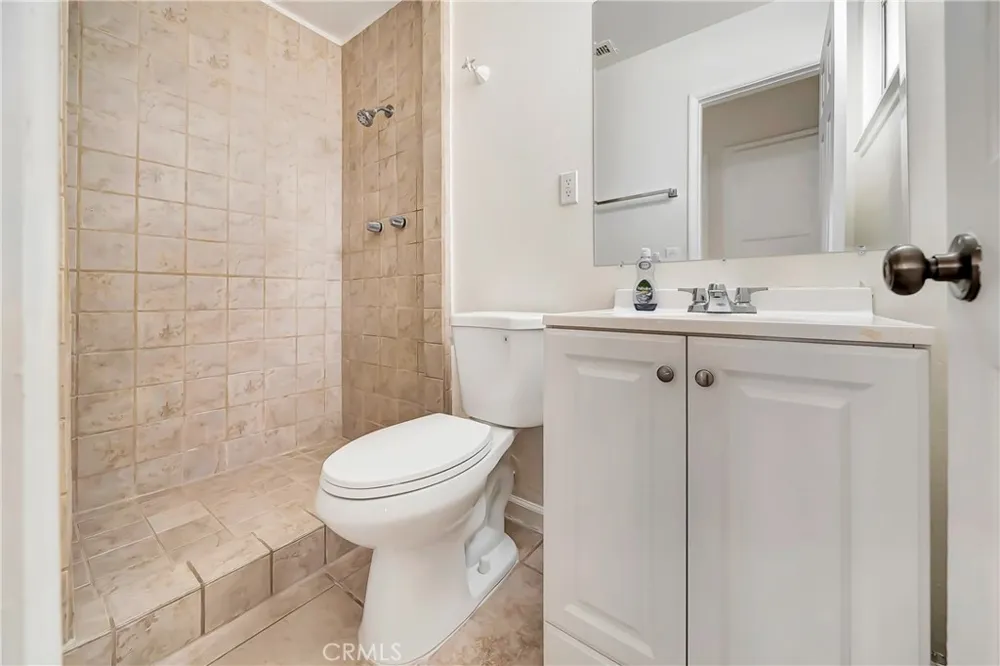 45351 Kingtree Lancaster, CA 93534