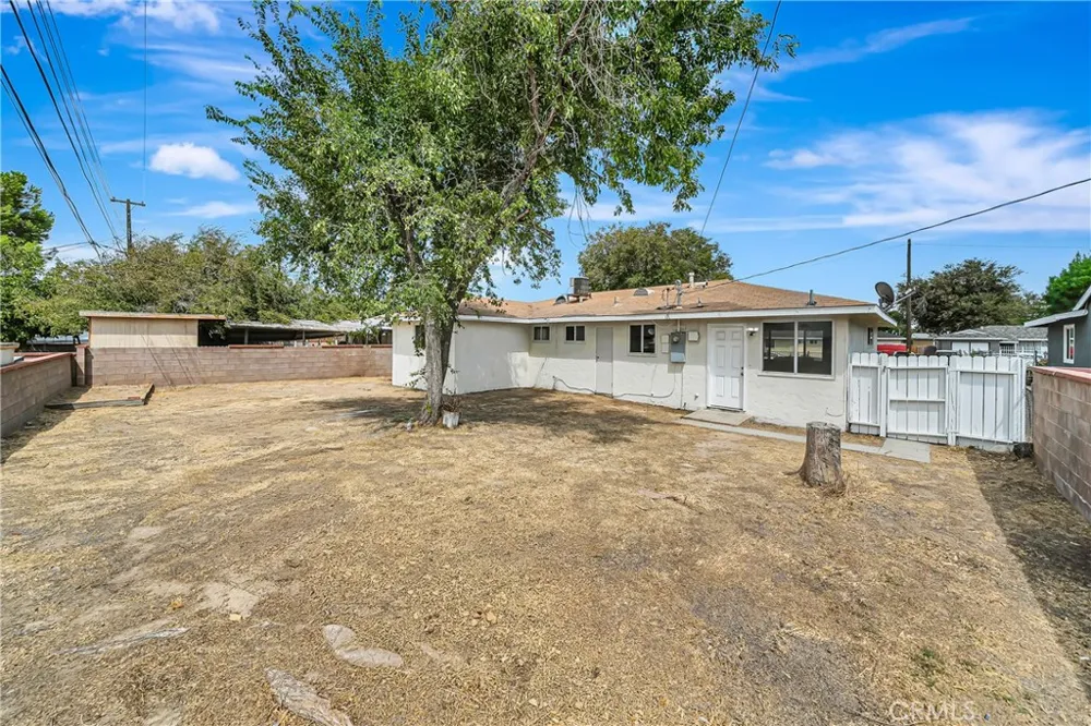 45351 Kingtree Lancaster, CA 93534