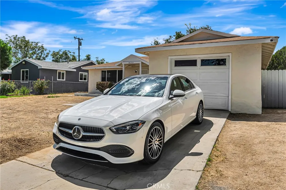 45351 Kingtree Lancaster, CA 93534