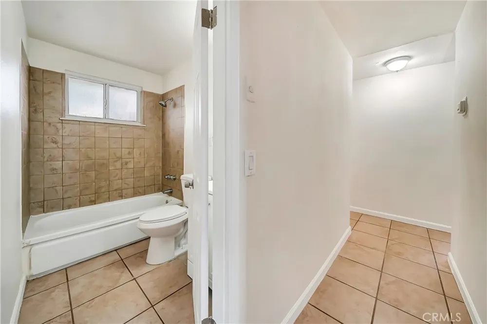 45351 Kingtree Lancaster, CA 93534