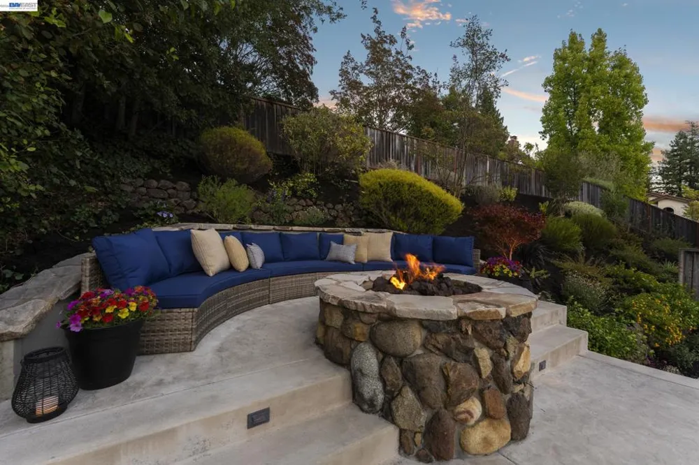 44 Tyrrel Ct Danville, CA 94526