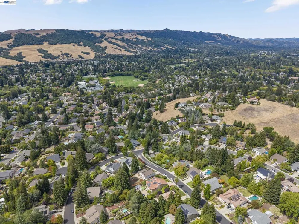 44 Tyrrel Ct Danville, CA 94526