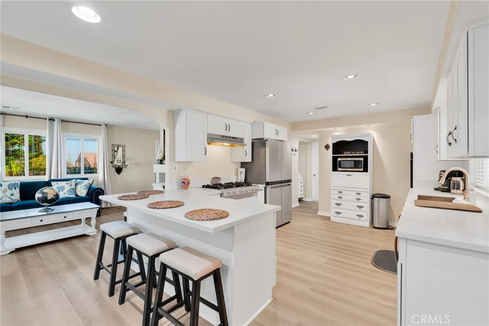 246 E Mission Corona, CA 92879