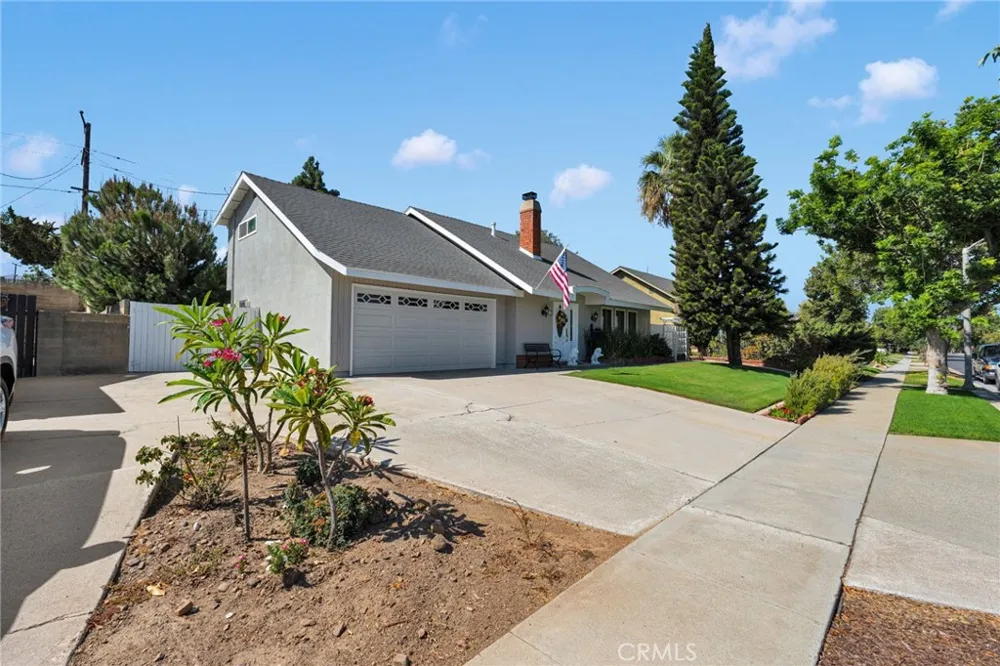246 E Mission Corona, CA 92879