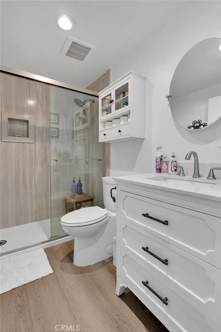 246 E Mission Corona, CA 92879