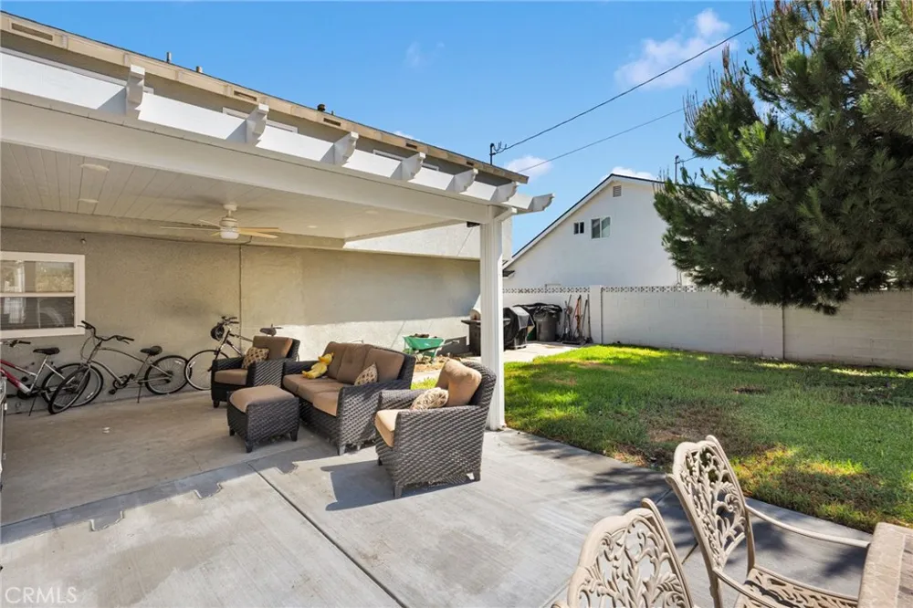 246 E Mission Corona, CA 92879