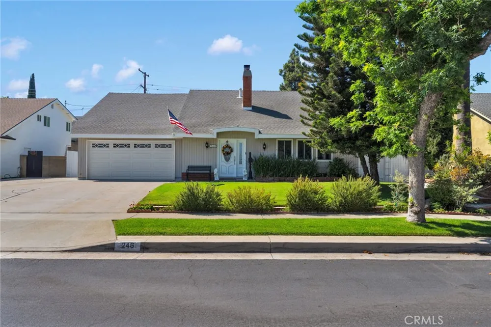 246 E Mission Corona, CA 92879