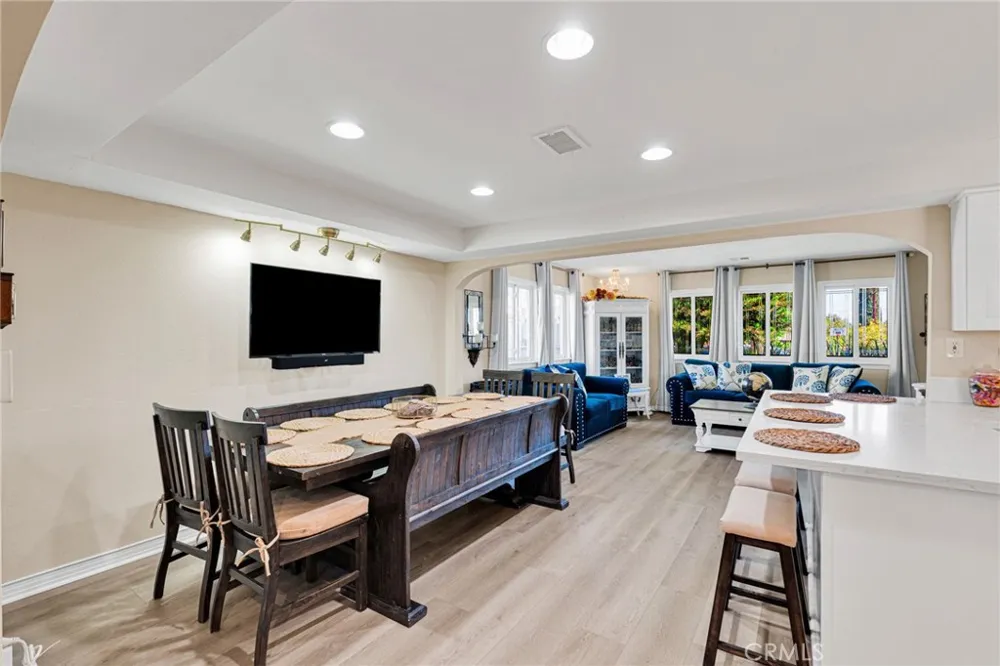 246 E Mission Corona, CA 92879