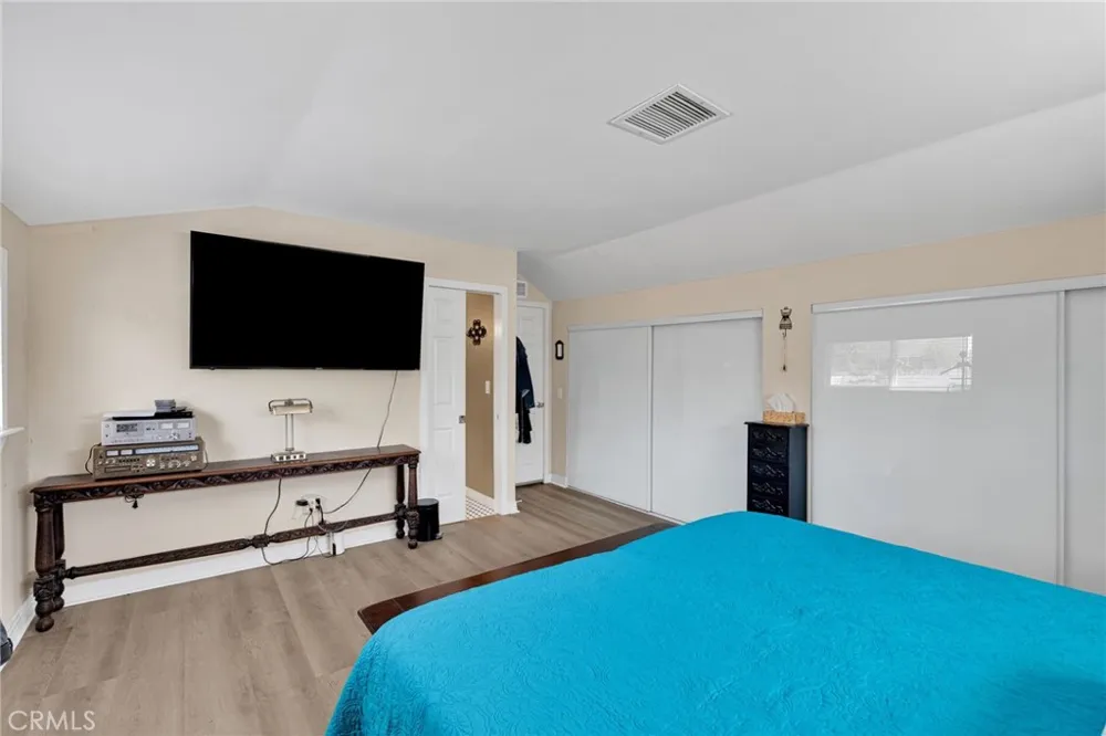 246 E Mission Corona, CA 92879