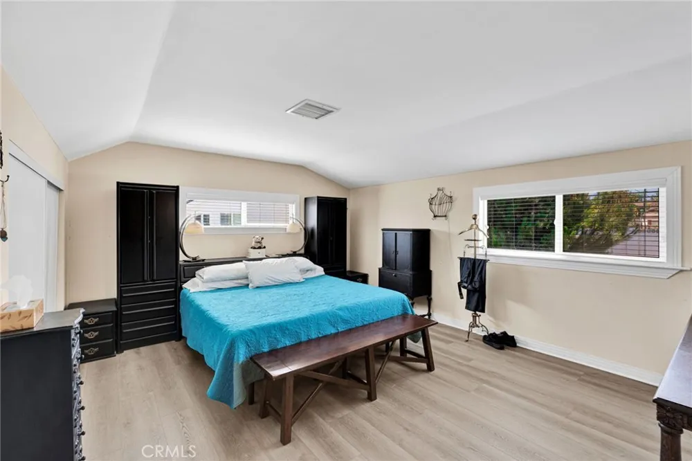 246 E Mission Corona, CA 92879