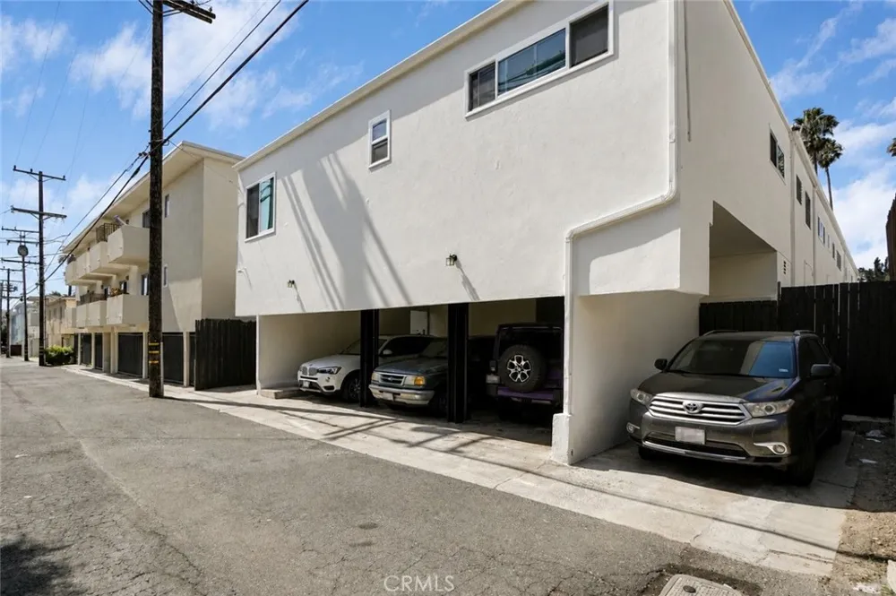 1017 5th Santa Monica, CA 90403