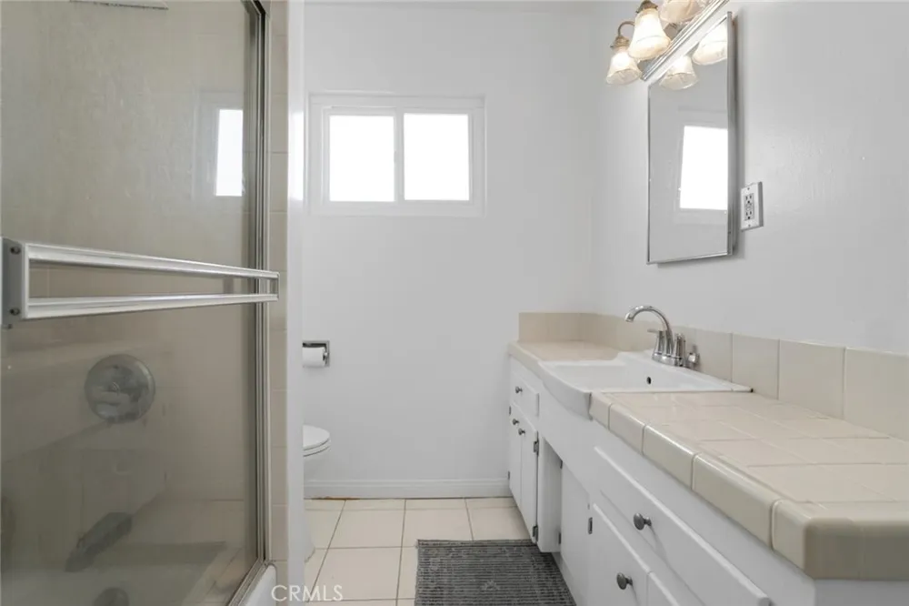 1017 5th Santa Monica, CA 90403