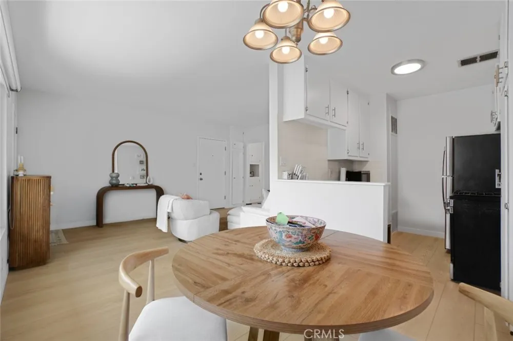 1017 5th Santa Monica, CA 90403