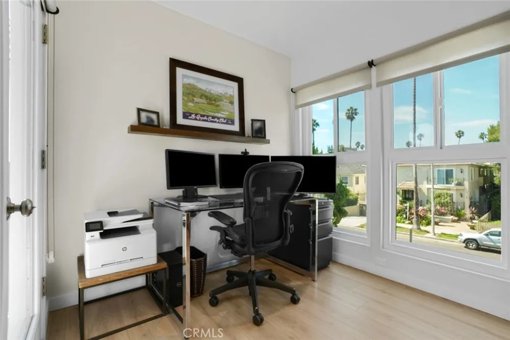 1017 5th Santa Monica, CA 90403