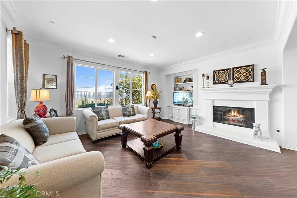 19528 Morning Grove Ln Walnut, CA 91789