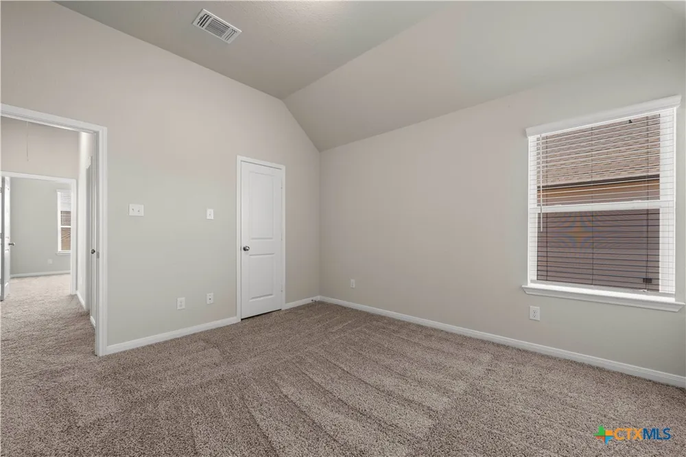 1906 Longmire Loop Temple, TX 76502