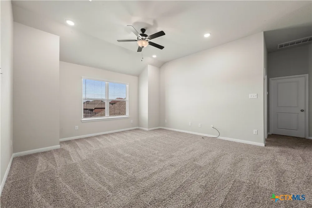 1906 Longmire Loop Temple, TX 76502