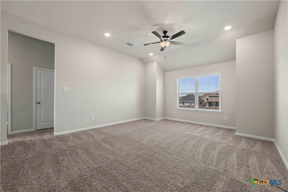 1906 Longmire Loop Temple, TX 76502