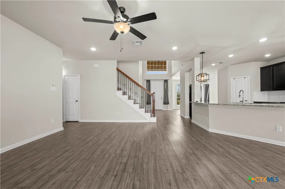 1906 Longmire Loop Temple, TX 76502