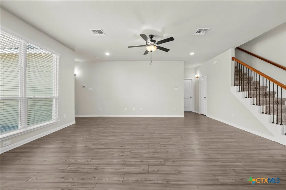 1906 Longmire Loop Temple, TX 76502