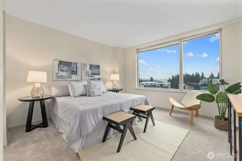 177 107th Ave NE #1204 Bellevue, WA 98004