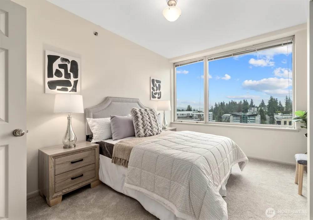 177 107th Ave NE #1204 Bellevue, WA 98004