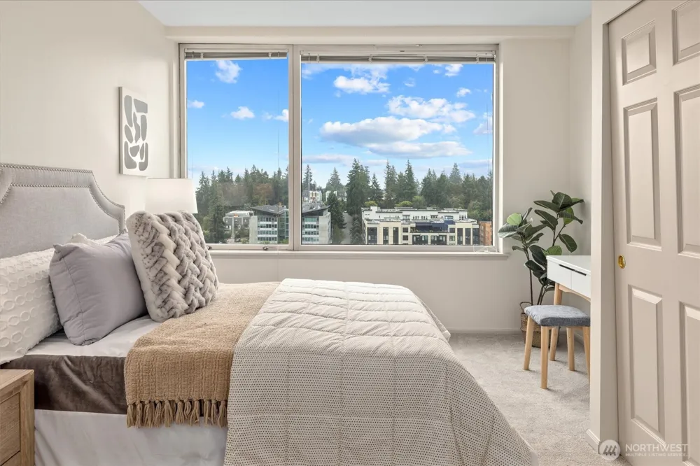 177 107th Ave NE #1204 Bellevue, WA 98004