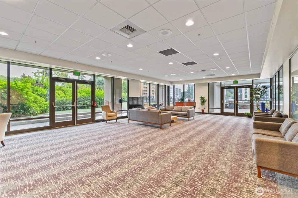 177 107th Ave NE #1204 Bellevue, WA 98004