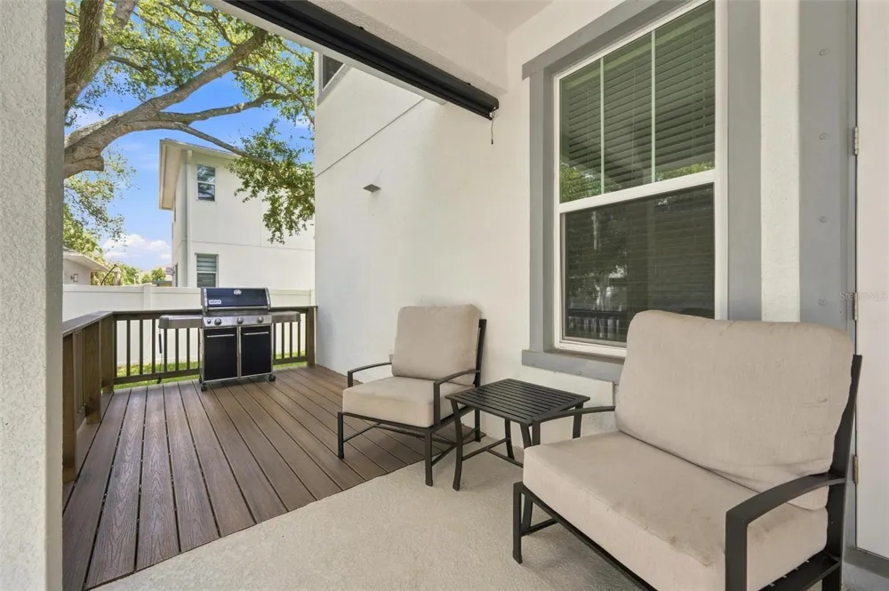 1915 W STATE STREET Tampa, FL 33606