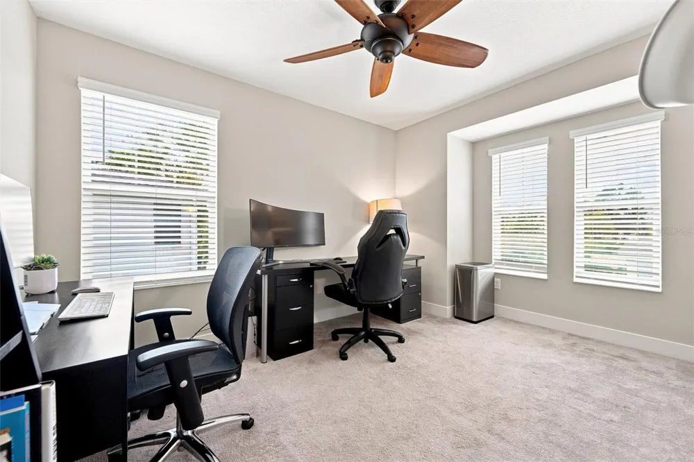 1915 W STATE STREET Tampa, FL 33606