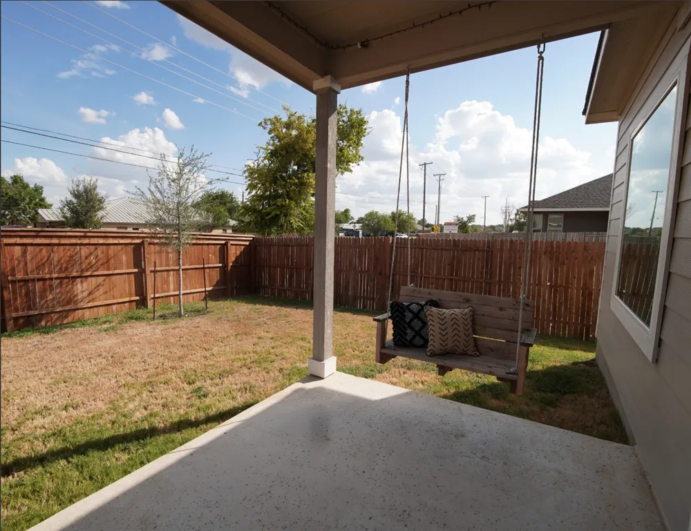 1924 Split Rock Road New Braunfels, TX 78130