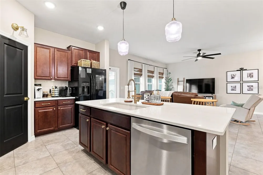 8096 SEAGARDEN LANE Land O Lakes, FL 34637