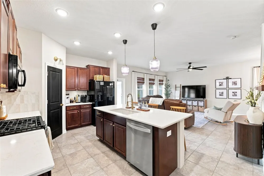 8096 SEAGARDEN LANE Land O Lakes, FL 34637