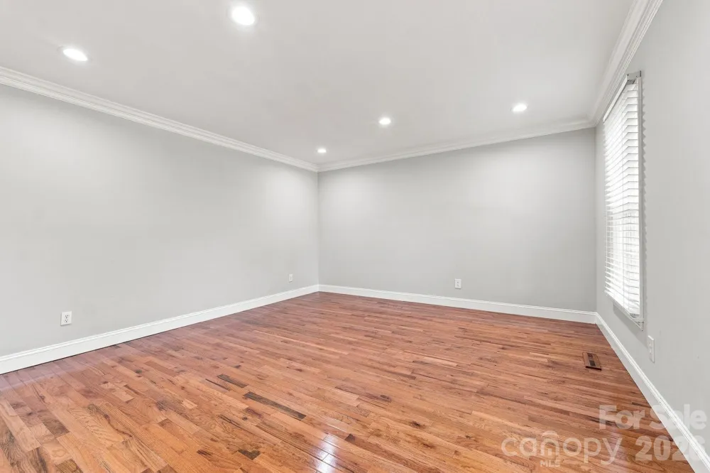 105 Peach Orchard Drive Greensboro, NC 27455