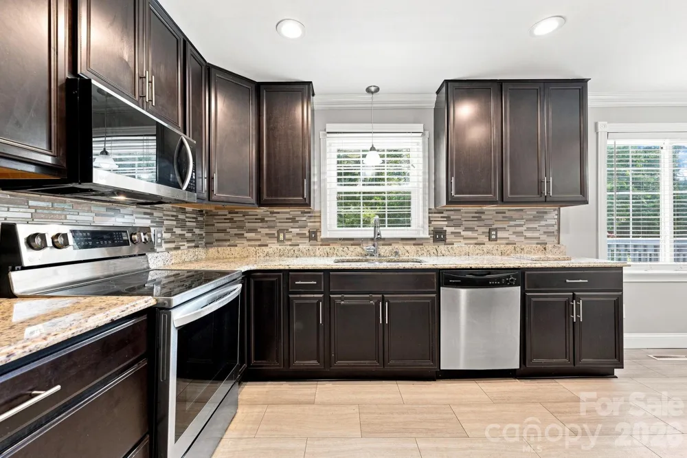 105 Peach Orchard Drive Greensboro, NC 27455