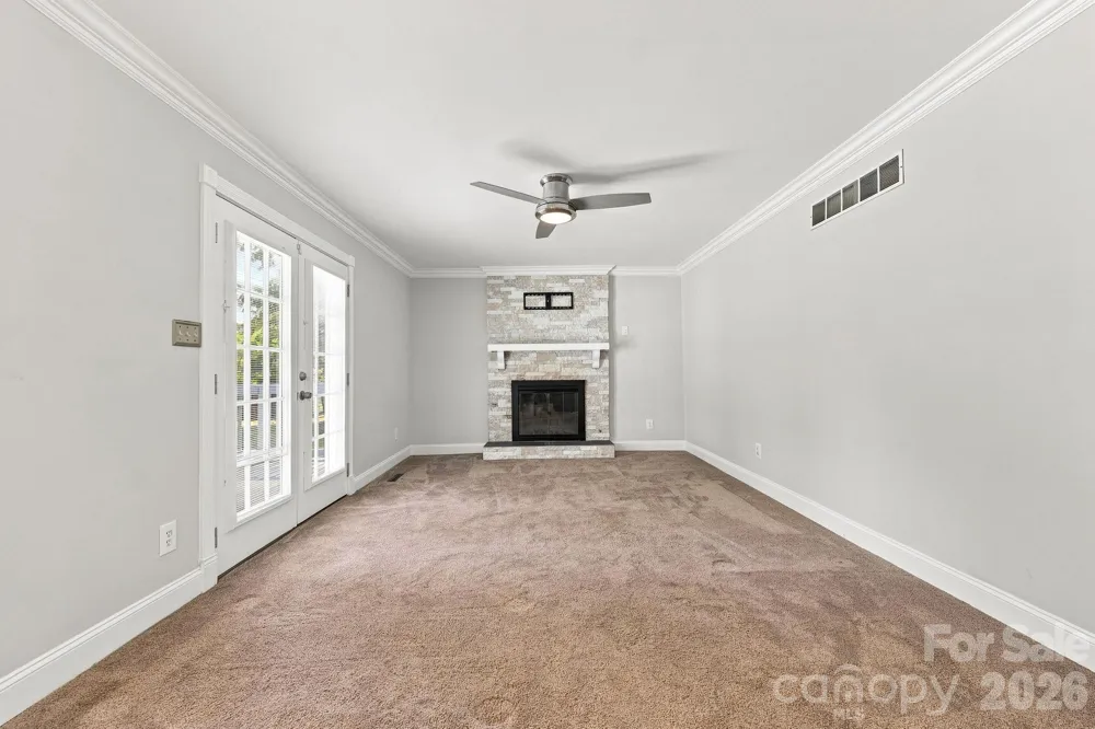 105 Peach Orchard Drive Greensboro, NC 27455