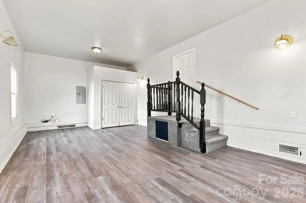 105 Peach Orchard Drive Greensboro, NC 27455