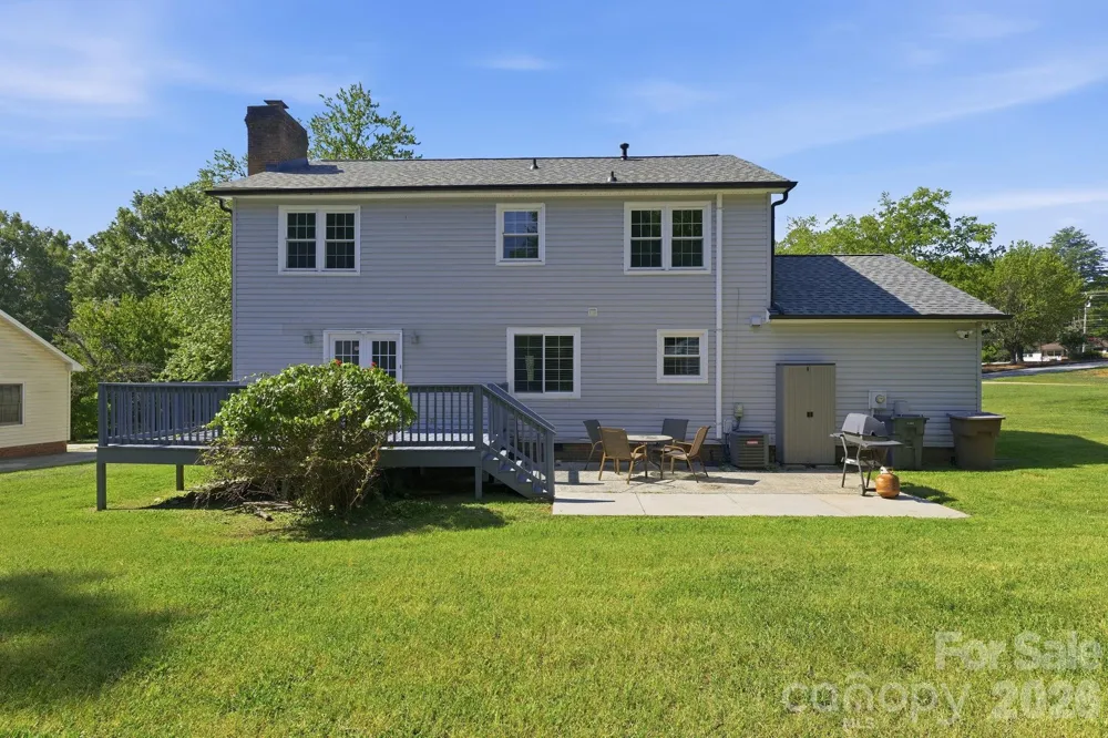 105 Peach Orchard Drive Greensboro, NC 27455