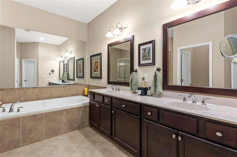 5100 Waters Edge Trail Roswell, GA 30075