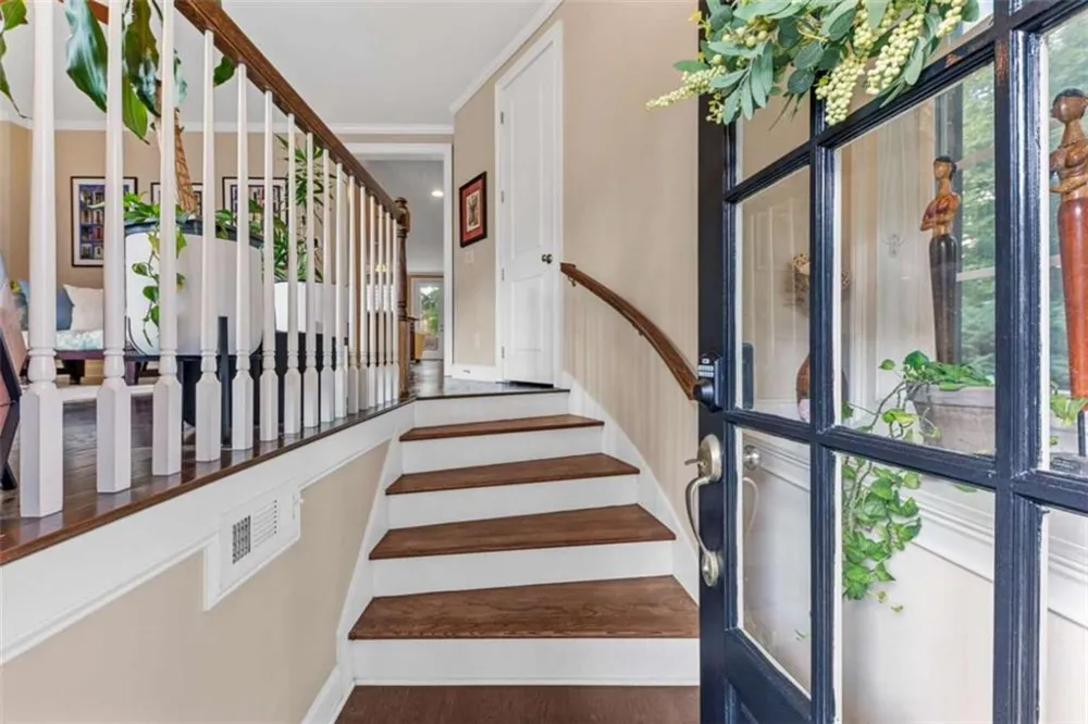 5100 Waters Edge Trail Roswell, GA 30075