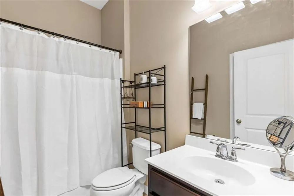 5100 Waters Edge Trail Roswell, GA 30075