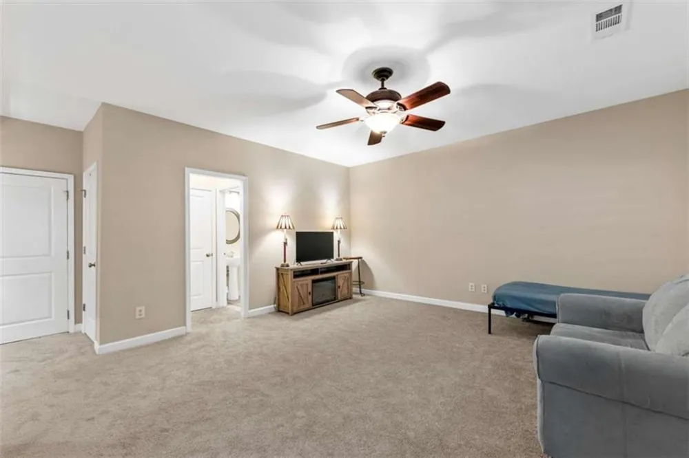 5100 Waters Edge Trail Roswell, GA 30075