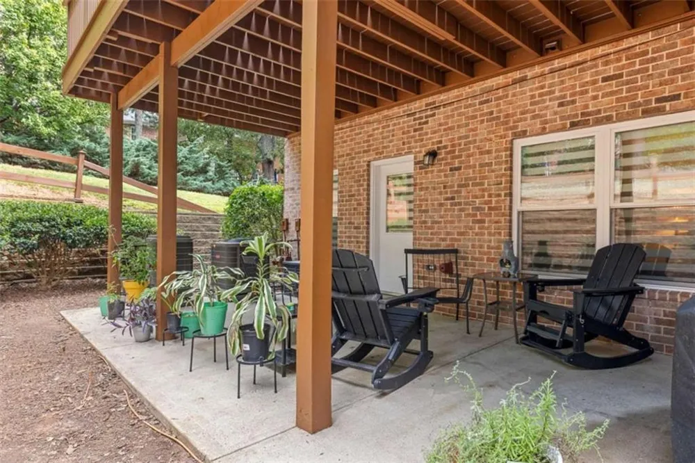 5100 Waters Edge Trail Roswell, GA 30075