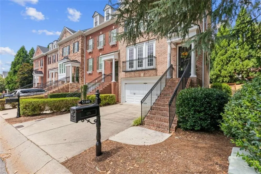 5100 Waters Edge Trail Roswell, GA 30075
