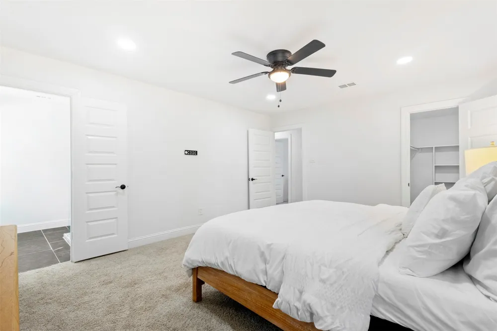102 Amy Court Burleson, TX 76028