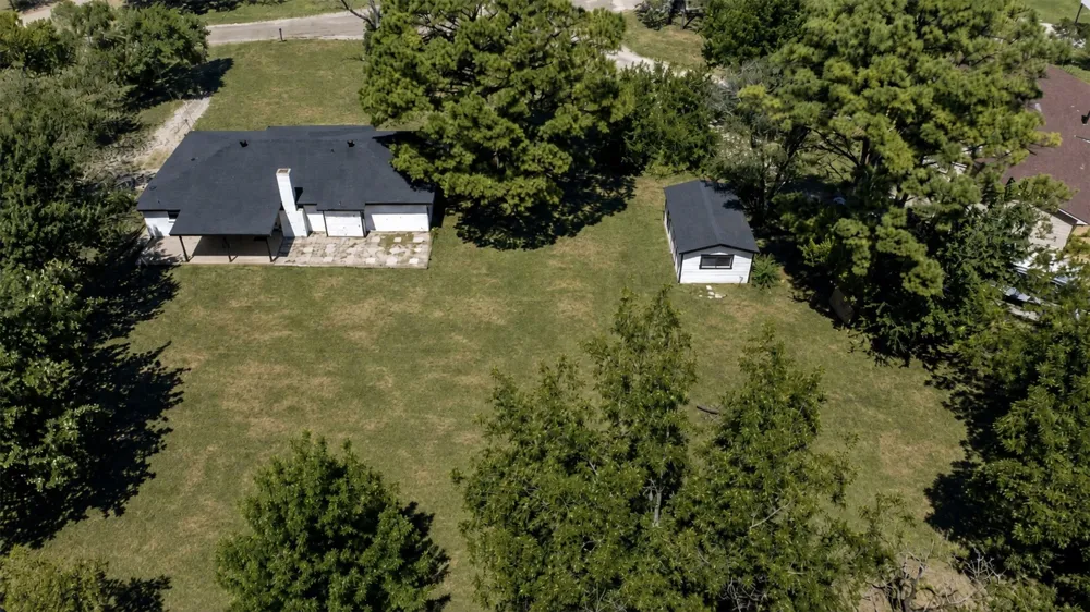 102 Amy Court Burleson, TX 76028