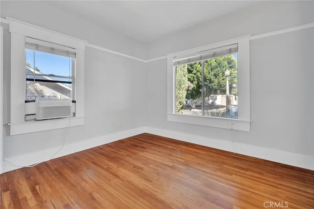 812 S Howard Corona, CA 92879
